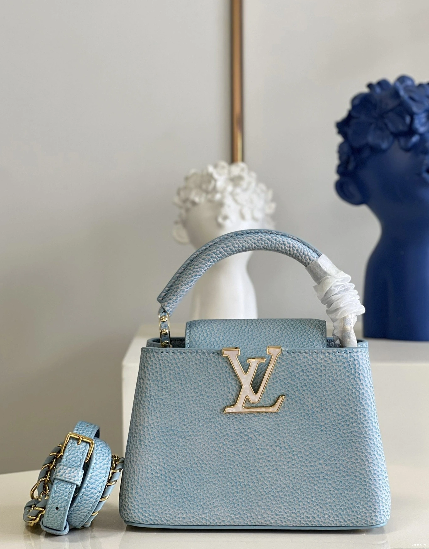 VUITTON CAPUCINES LOUIS MINI 0510